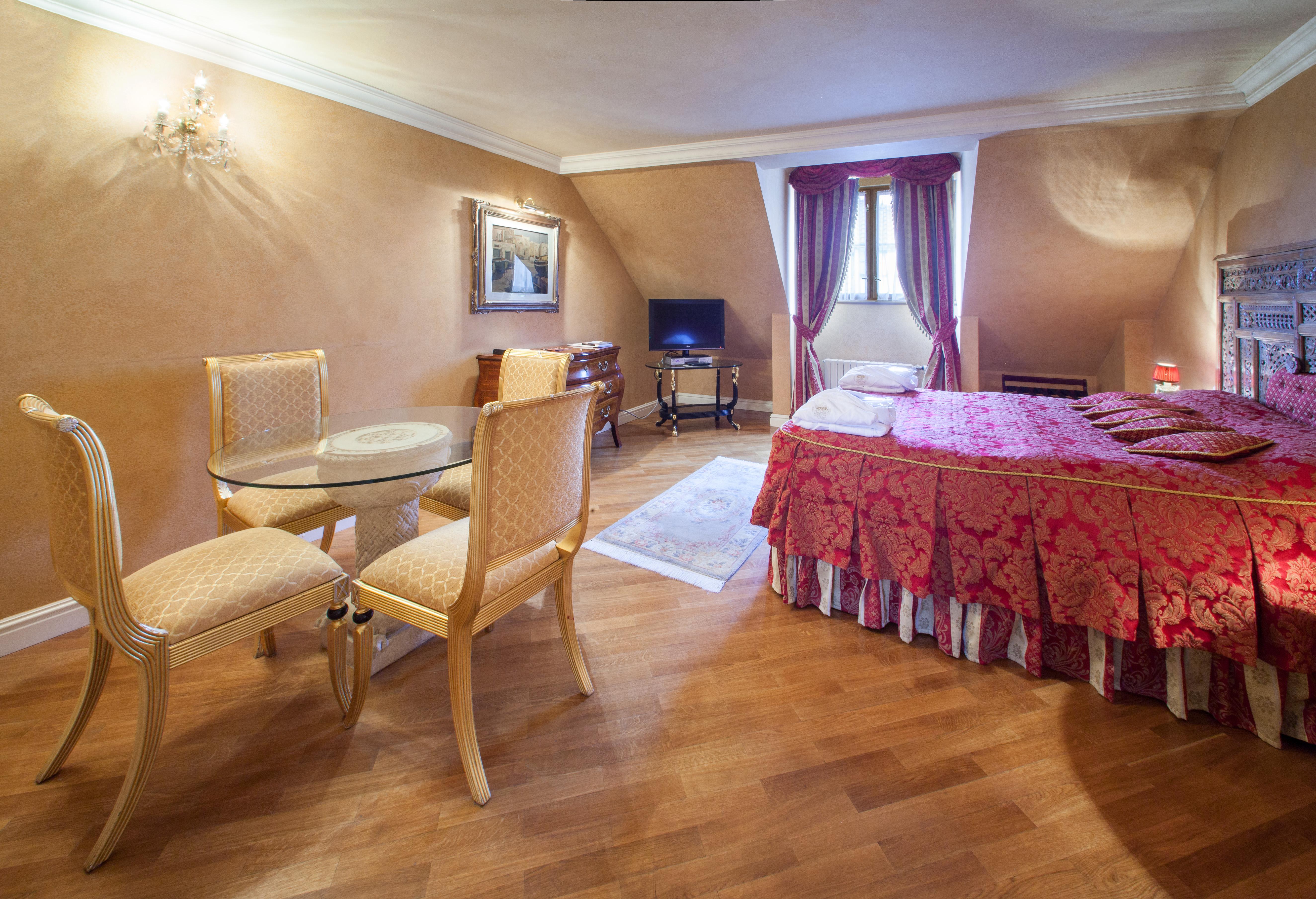 Alchymist Grand Hotel And Spa - Preferred Hotels & Resorts Прага Екстериор снимка