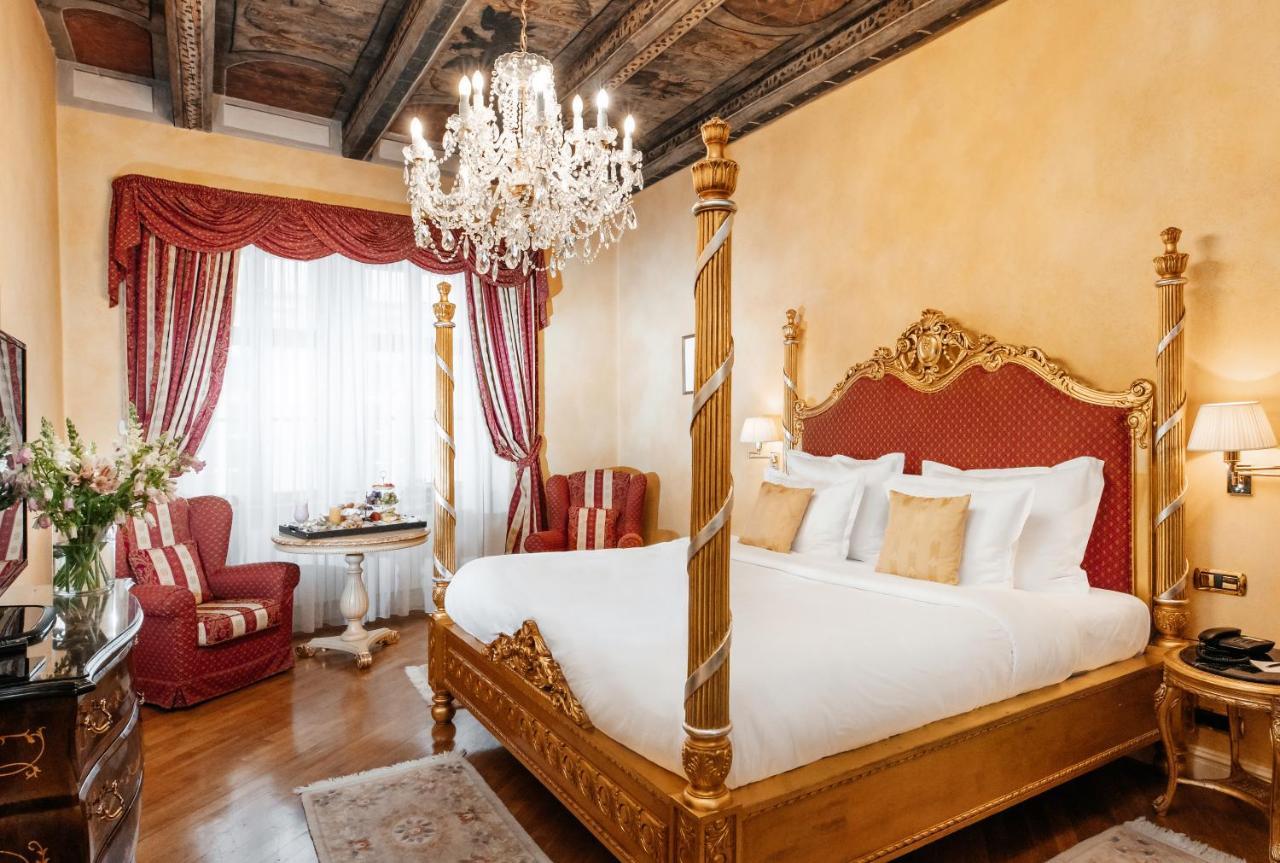 Alchymist Grand Hotel And Spa - Preferred Hotels & Resorts Прага Екстериор снимка