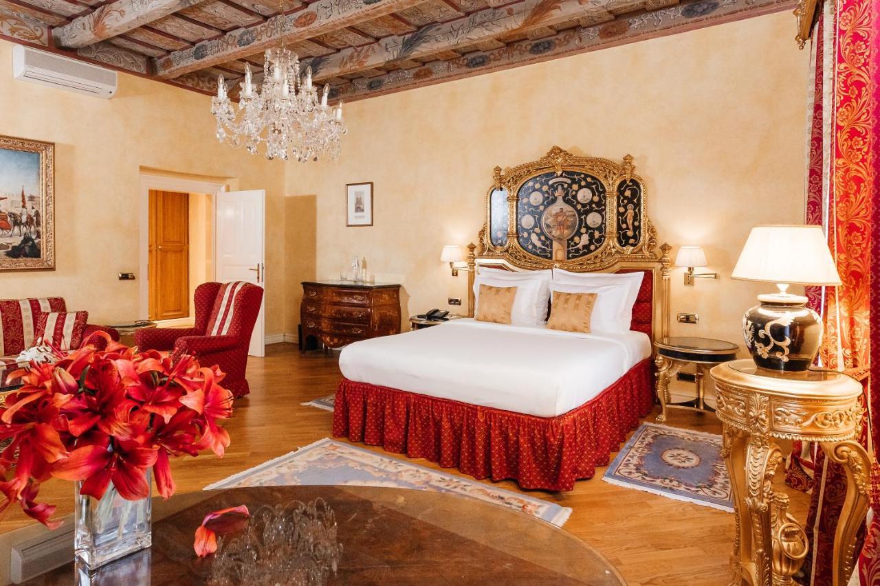 Alchymist Grand Hotel And Spa - Preferred Hotels & Resorts Прага Екстериор снимка