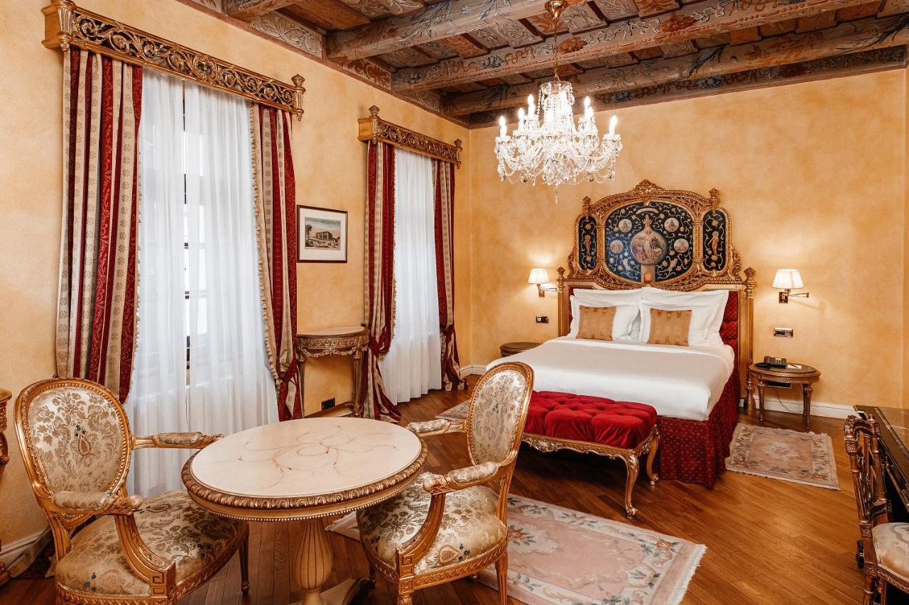 Alchymist Grand Hotel And Spa - Preferred Hotels & Resorts Прага Екстериор снимка