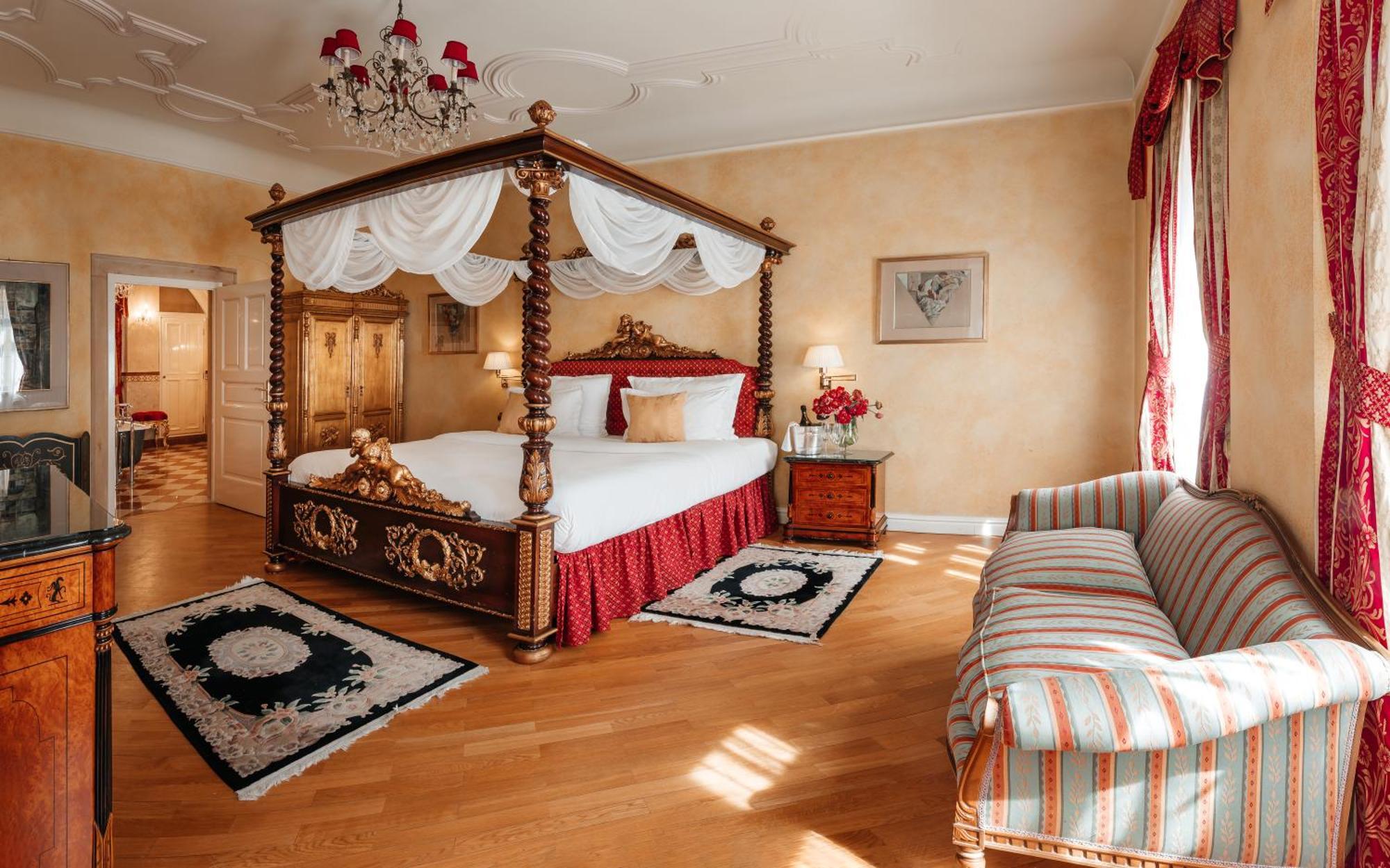 Alchymist Grand Hotel And Spa - Preferred Hotels & Resorts Прага Екстериор снимка