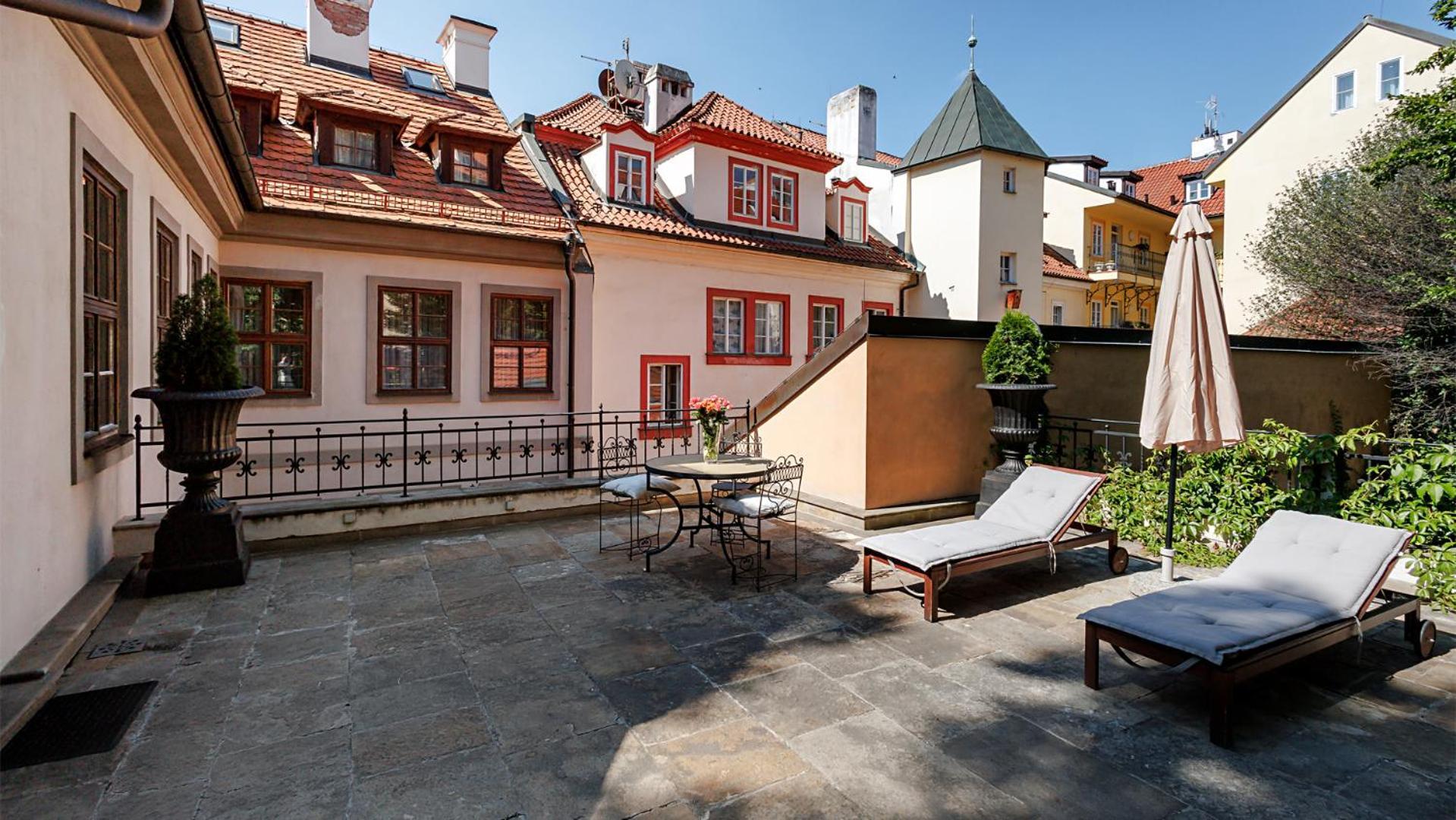 Alchymist Grand Hotel And Spa - Preferred Hotels & Resorts Прага Екстериор снимка